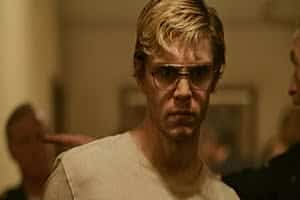 Jeffrey Dahmer Victim Tony Hughes' Mother Slams 'Evil' People Who Dress as Serial Killer for Halloween 44 649048 origin 1