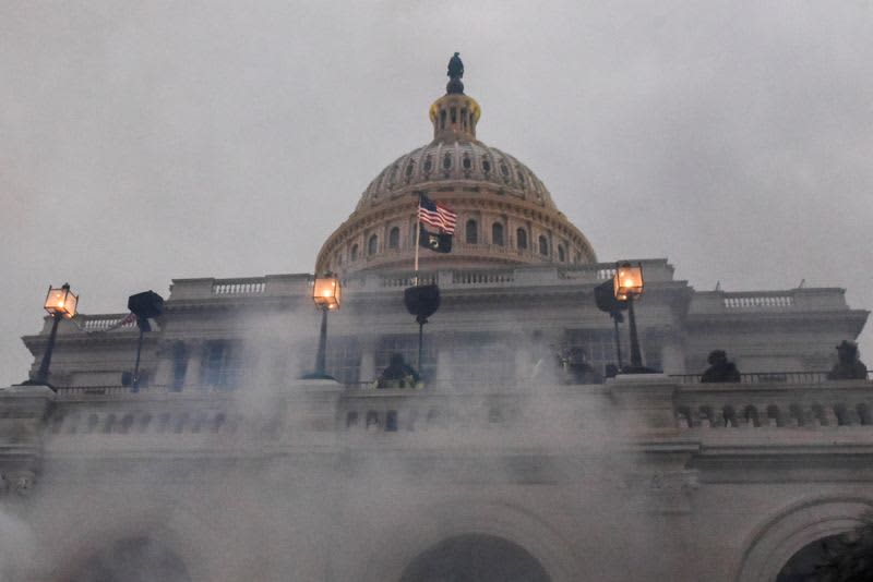 U.S. Jan 6 Capitol riot panel issues subpoena to Trump 15 649408 origin 1