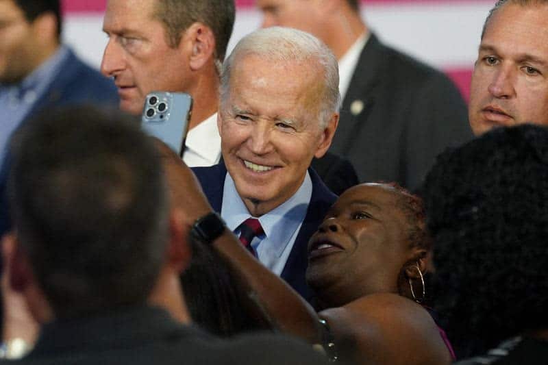 Biden Approval Ticks Up As Democrats Brace For Midterm Elections - Reuters/Ipsos 1 651546 origin 1