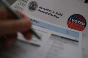 In US vote, misinformation in Spanish is a family affair 48 652085 origin 1