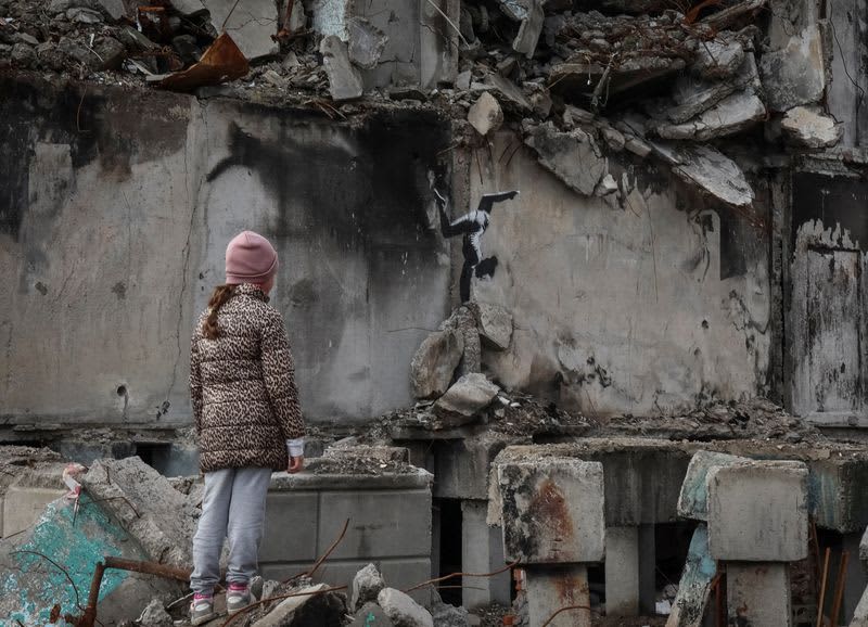 Banksy Showcases New Mural In War-Scarred Ukrainian Town 5 654039 654039 origin 1 4