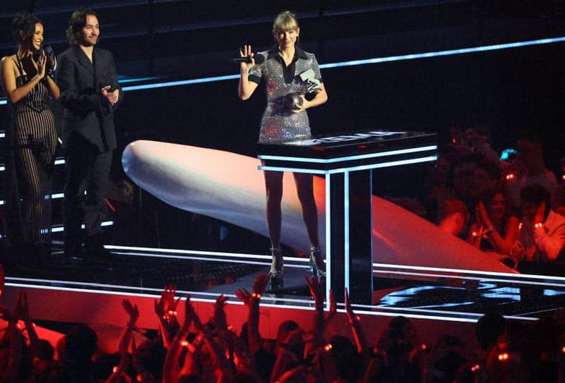 Taylor Swift Wins Most Prizes At Mtv Europe Music Awards 1 654374 origin 1