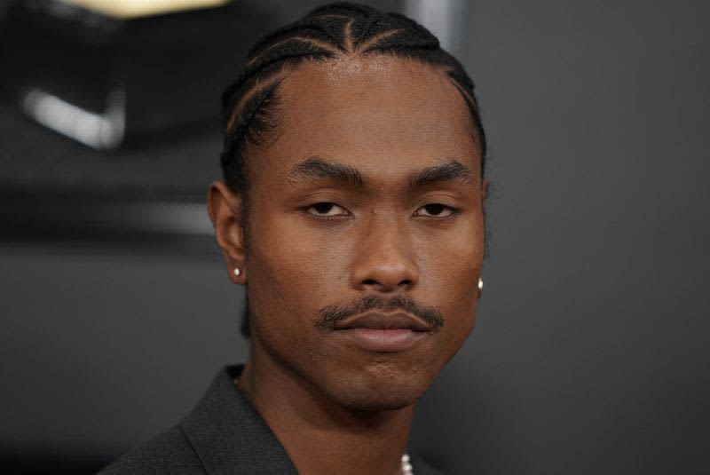 Factbox-Key Nominations For The 2023 Grammy Awards 1 654886 origin 1