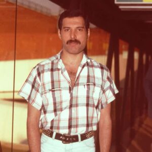 Freddie Mercury banters with Queen bandmates in unheard recordings 16 655657 origin 1