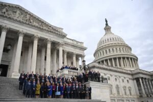 In Washington, an older generation begins stepping aside 18 656119 origin 1