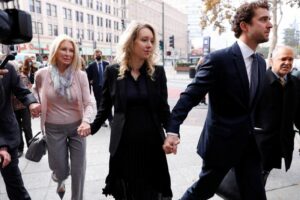 Elizabeth Holmes sentenced to more than 11 years in prison for Theranos fraud 14 656129 origin 1