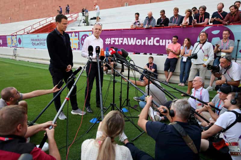 'It Was A Threat,' German Fa Boss Says Of Fifa'S One Love Armband Ban 3 656411 656411 origin 1 2