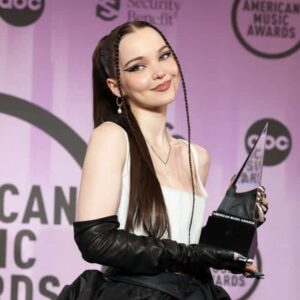 Dove Cameron pays tribute to Colorado club shooting victims 4 656514 origin 1