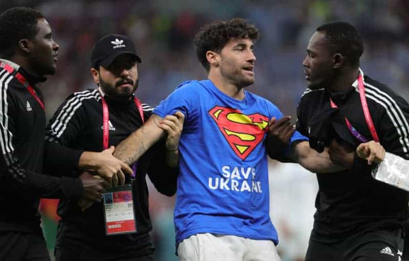 Pitch invader with rainbow flag halts Portugal v Uruguay in Qatar 87 657163 origin 1