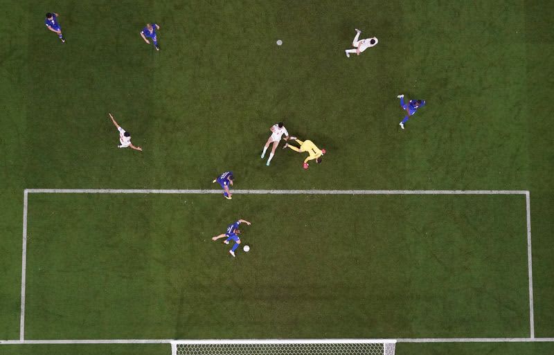 Soccer-U.s. Defeat Iran In Politically Charged World Cup Showdown 3 657399 657399 origin 1 2