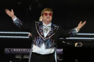 Elton John to headline Glastonbury in final UK show of farewell tour 62 658091 origin 1