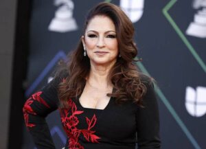 Gloria Estefan Explains Why She Didn’t Let Her Daughter Emily Come Out To Her Mother Before She Died 48 658238 origin 1