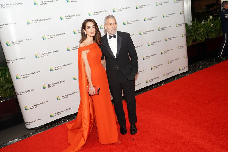 Biden Praises George Clooney, U2, Gladys Knight, Other Kennedy Center Honorees 3 658307 658307 origin 1 2
