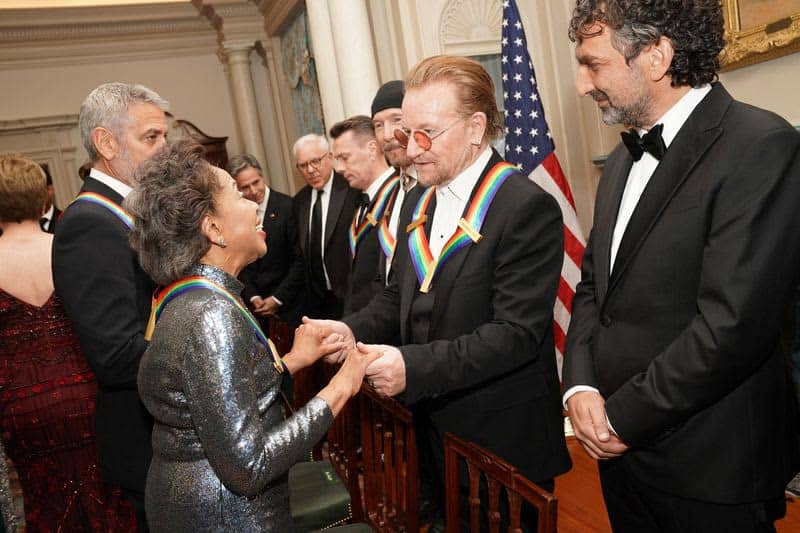 Biden Praises George Clooney, U2, Gladys Knight, Other Kennedy Center Honorees 1 658307 origin 1