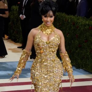 Cardi B gets bum fillers removed 12 659370 origin 1