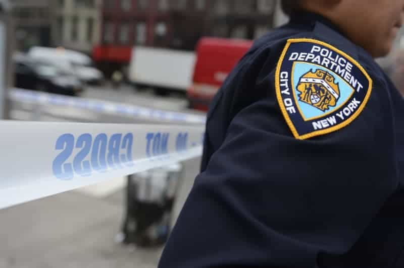 Man Arrested In Clash With Cop, Drag Story Hour Protesters At Nyc Public Library 1 659513 origin 1