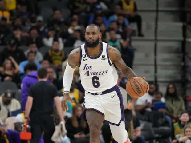 LeBron James Pays Tribute To Grant Wahl After His Passing At The World Cup 63 659543 origin 1