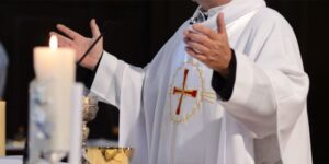 Catholic collective narcissism linked to acceptance of myths about child sexual abuse 26 659639 origin 1