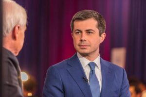Fox News places blame on Pete Buttigieg for 'stranded' Southwest customers 4 661733 origin 1
