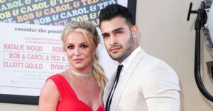 Britney Spears Drops It Low In Seductive Dance With Husband Sam Asghari 42 662619 origin 1