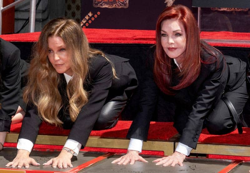 Lisa Marie Presley, Daughter Of Elvis, Dies At 54 7 664057 664057 origin 1 6