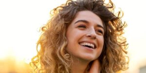 Many self-identified heterosexuals report feeling attracted toward individuals of the same sex, study finds 12 667044 origin 1