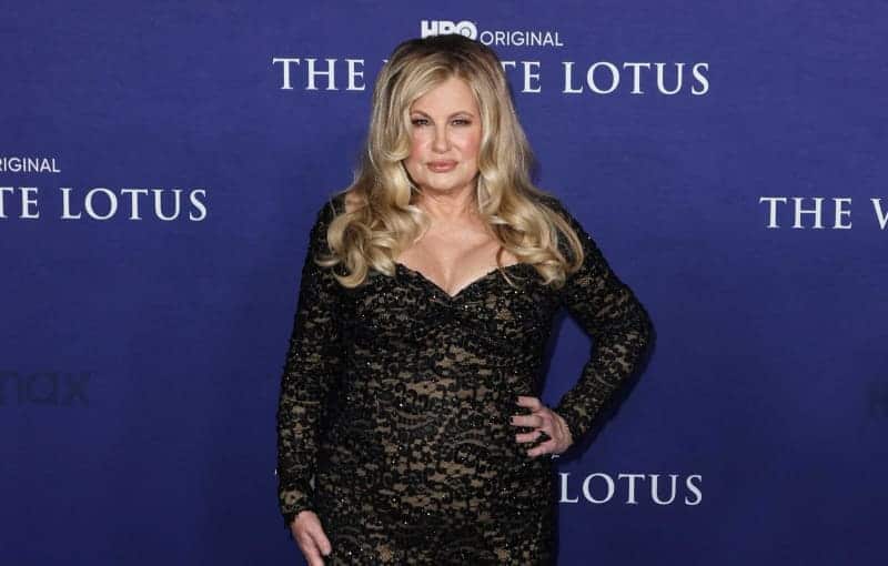 Male Suspect Caught Trespassing At Jennifer Coolidge's Home, LAPD Launches Investigation 15 669344 669344 origin 1 2