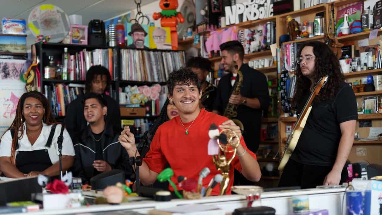 Omar Apollo: Tiny Desk Concert