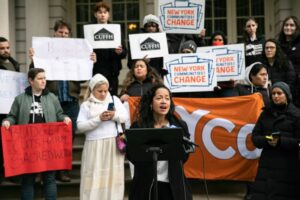 Protesters at NY City Hall challenge Mayor Adams' remarks dismissing separation of church and state 58 670938 origin 1