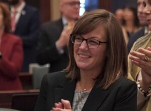 Bill allowing multi-occupancy bathrooms to be gender neutral passes Illinois House 54 673668 origin 1
