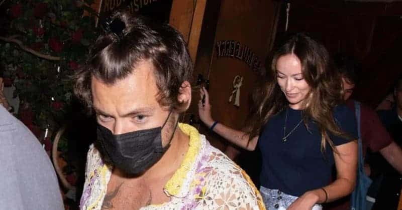 Harry Styles, Emily Ratajkowski And Olivia Wilde Spark 'Throuple' Chatter In Hollywood After Wild Make-Out Session Caught On Video 47 673905 673905 origin 1 3
