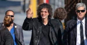 Howard Stern Says Don Lemon & Jeff Shell Were 'Lucky' to Be Fired on Same Day as Tucker Carlson: 'No One Will Even Notice' 8 676620 origin 1