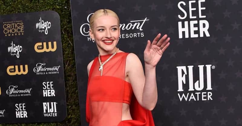 Biopic Back On? Madonna Spotted With Julia Garner in NYC After 'Inventing Anna' Star Teases Project Return 51 677101 677101 origin 1 2