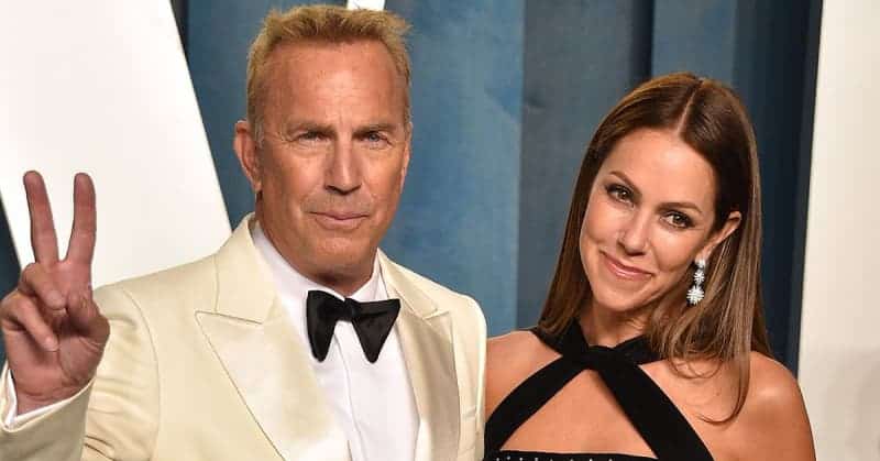 Kevin Costner Will Always Love Late 'Bodyguard' Costar Whitney Houston: 'The Chemistry Between Them Was Powerful' 114 677506 677506 origin 1 3
