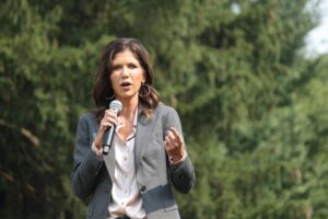 Kristi Noem pushes for South Dakota college board to prohibit drag shows, pronoun preferences on campuses 16 679880 origin 1