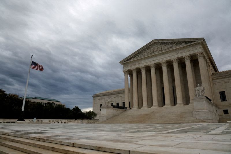 US Supreme Court backs Alabama Black voters, bolsters civil rights law 5 681173 681173 origin 1 1