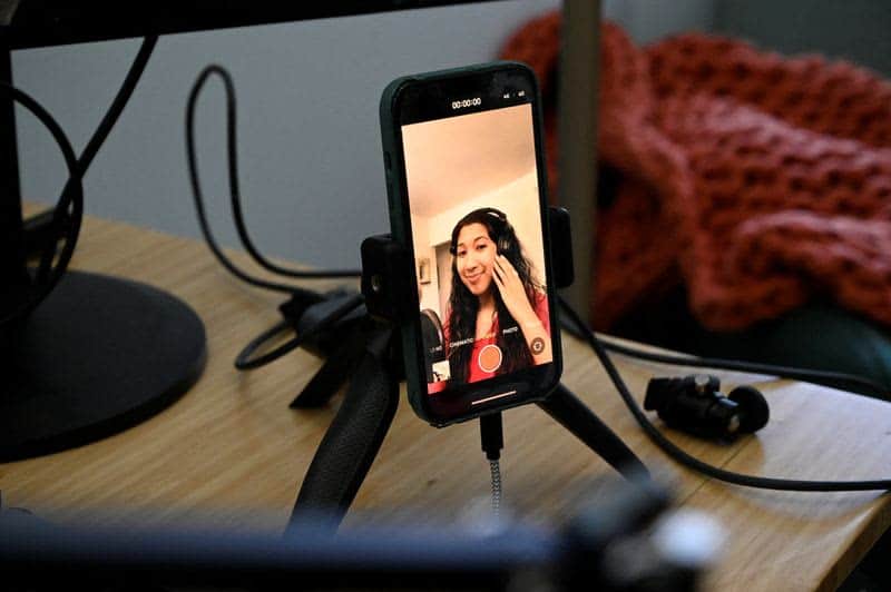 News junkies turn to TikTok to chart new paths in media 42 681997 681997 origin 1 9