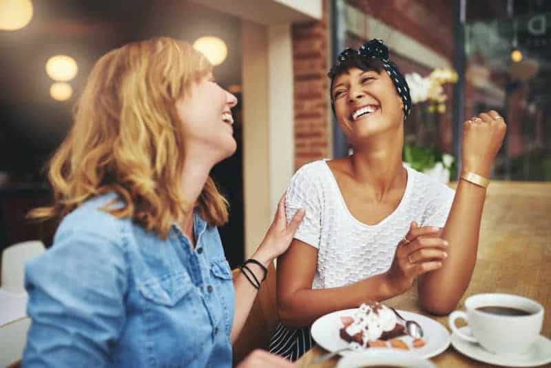 Ask Anna: Handling biphobia in the dating world 13 682041 origin 1