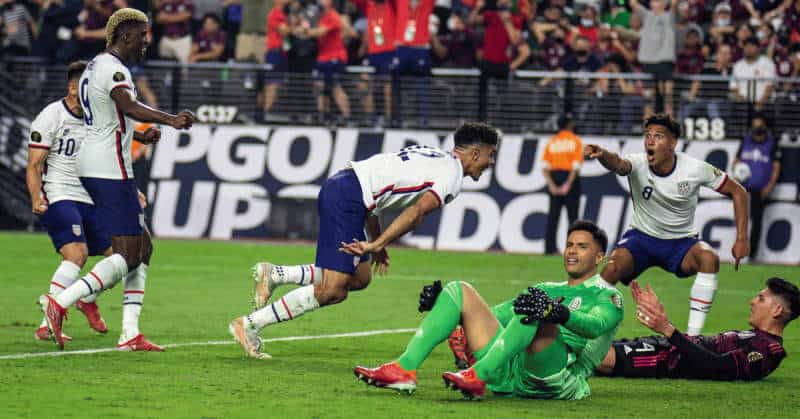 US-Mexico Men's Soccer Match Ends Early After Fans Hurl Homophobic Chants at USMNT 32 682291 682291 origin 1 1