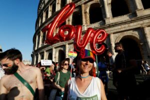 Italian prosecutor demands cancellation of birth certificates for lesbian couples 51 682780 origin 1