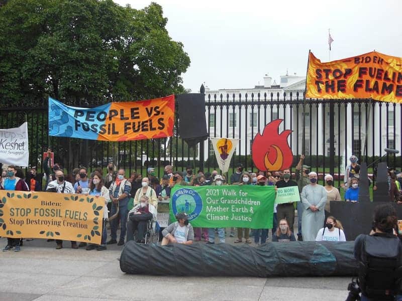 How fossil fuel lobbyists are pushing the right-wing campaign against 'woke capitalism': report 19 683103 origin 1