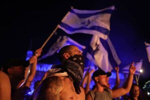 Israelis move quickly to protest new judicial law 23 687052 origin 1