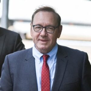 Kevin Spacey weeps as he's cleared of all charges in sex assault trial 7 687092 origin 1