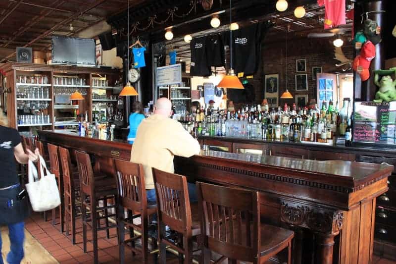 'It's bizarre': Wisconsin Republicans want 14-year-olds to be able to serve alcohol 23 687378 origin 1