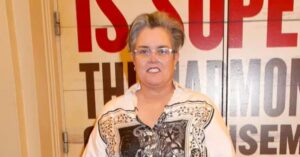Rosie O'Donnell's Health Scare: TV Host 'Should've Died' After Suffering a 'Massive Heart Attack' at Age 50 36 689143 origin 1