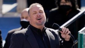 Garth Brooks takes next step in woke war over Bud Light 67 689424 origin 1
